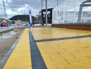 Prefabricados Duero. Carril bici polígono San Cristóbal